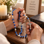 Rosario Con Cruz Azul y medalla de la Virgen María